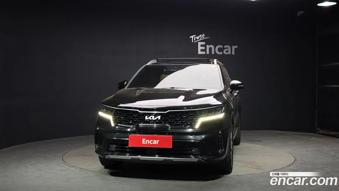 Kia Sorento — фото 6