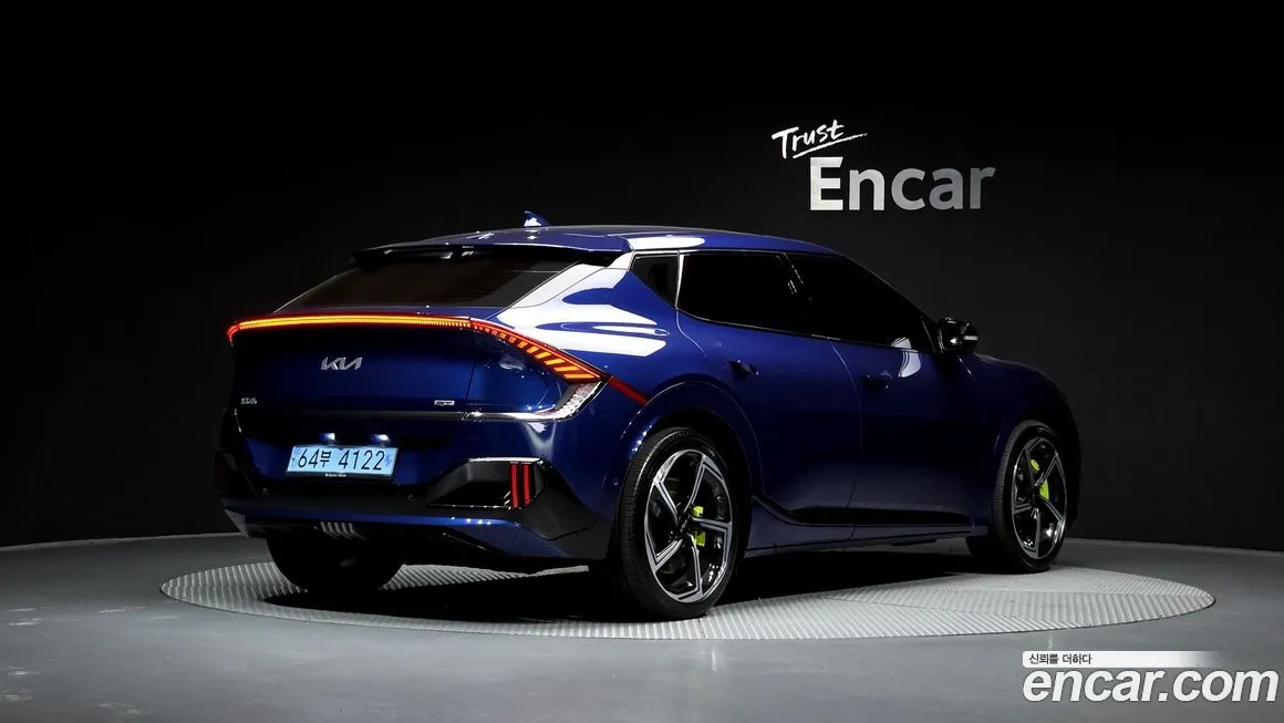Kia EV6 2023 из KR, фото 3