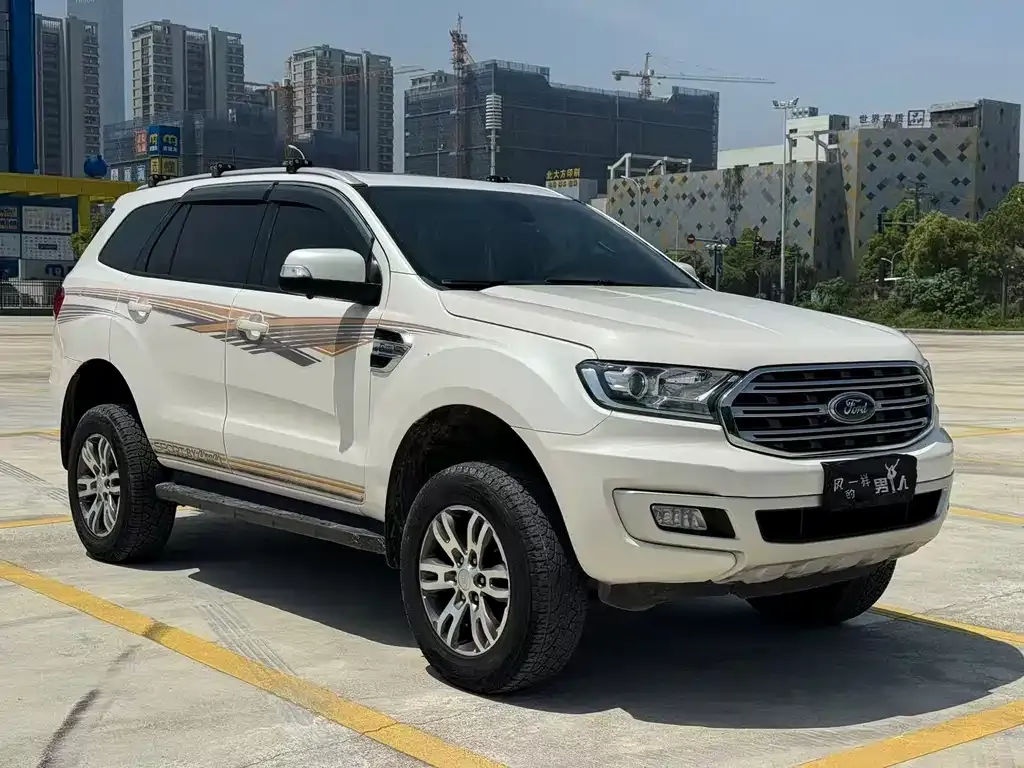 Ford Everest 2021 из CN, фото 7