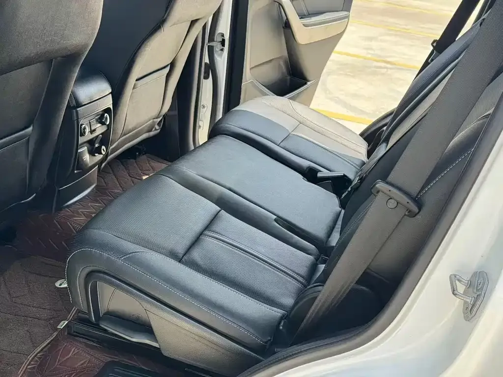 Ford Everest 2021 из CN, фото 5