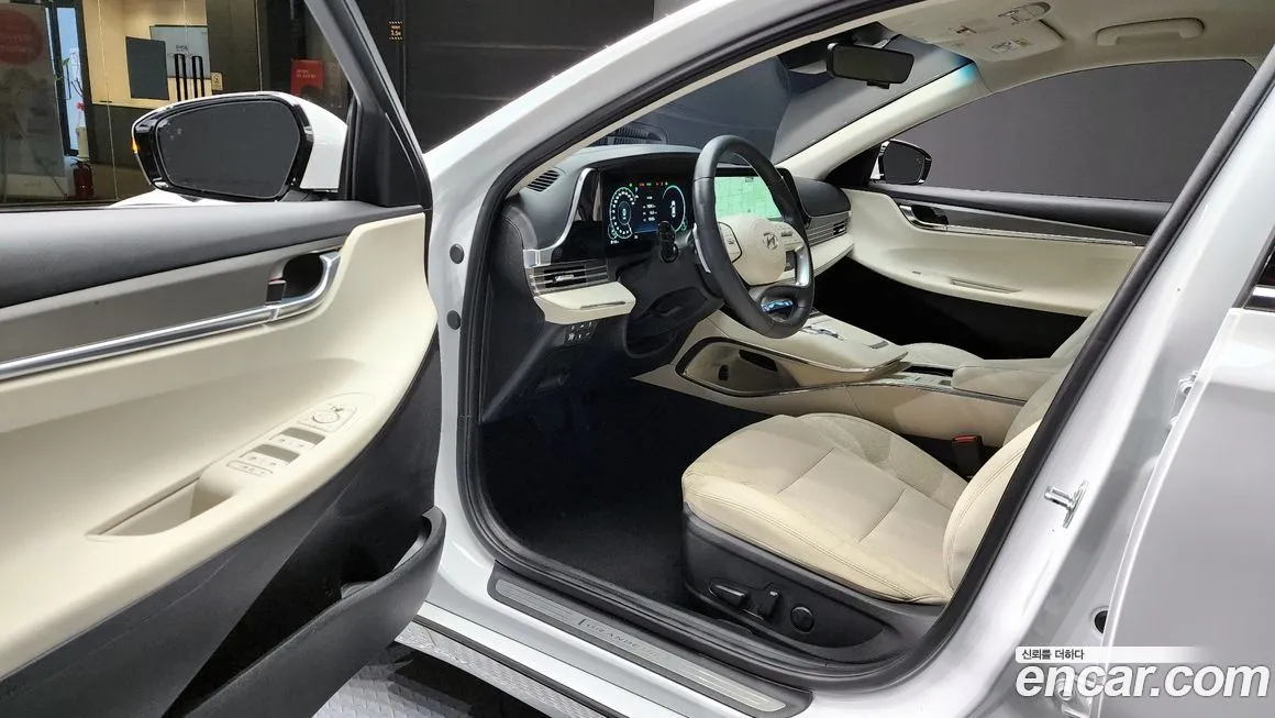 Hyundai Grandeur 2022 из KR, фото 8