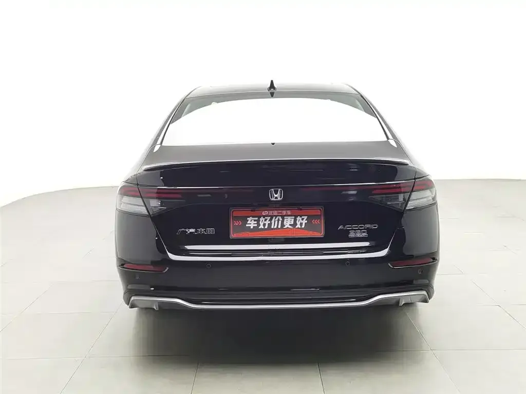 Honda Accord — фото 2