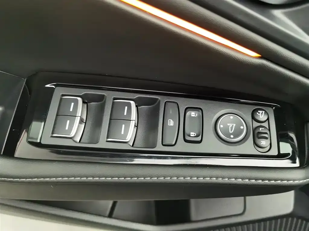 Honda Accord — фото 5