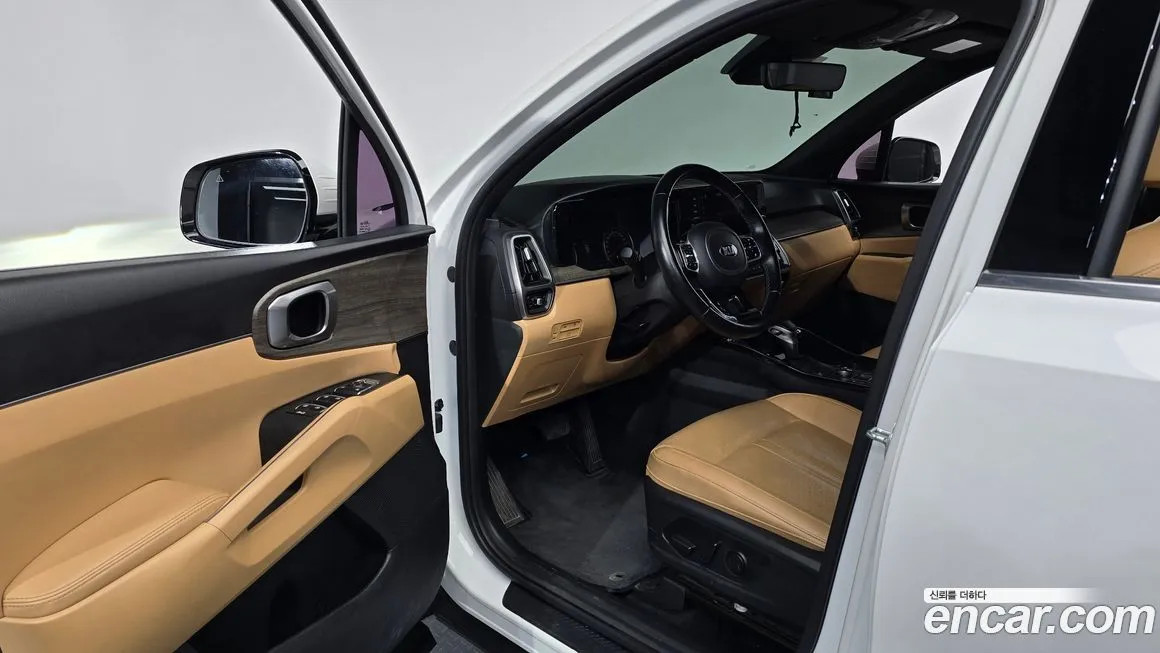 Kia Sorento — фото 7