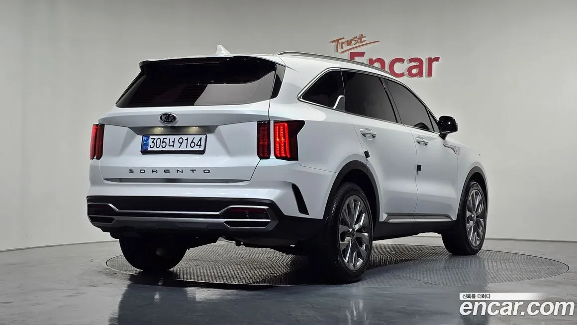 Kia Sorento — фото 4