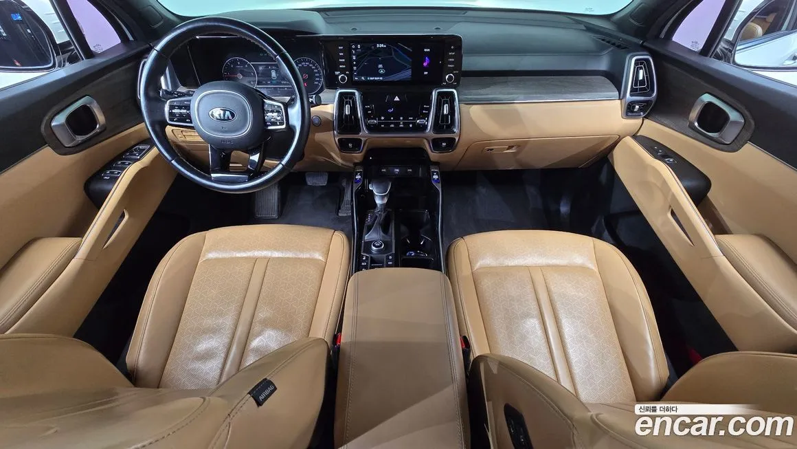 Kia Sorento — фото 9