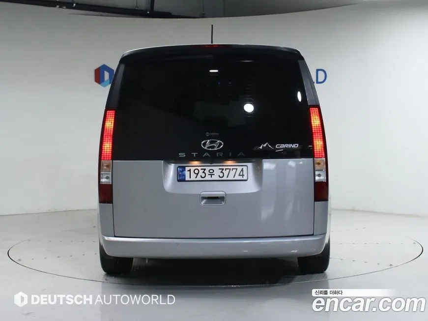 Hyundai Staria 2023 из KR, фото 2