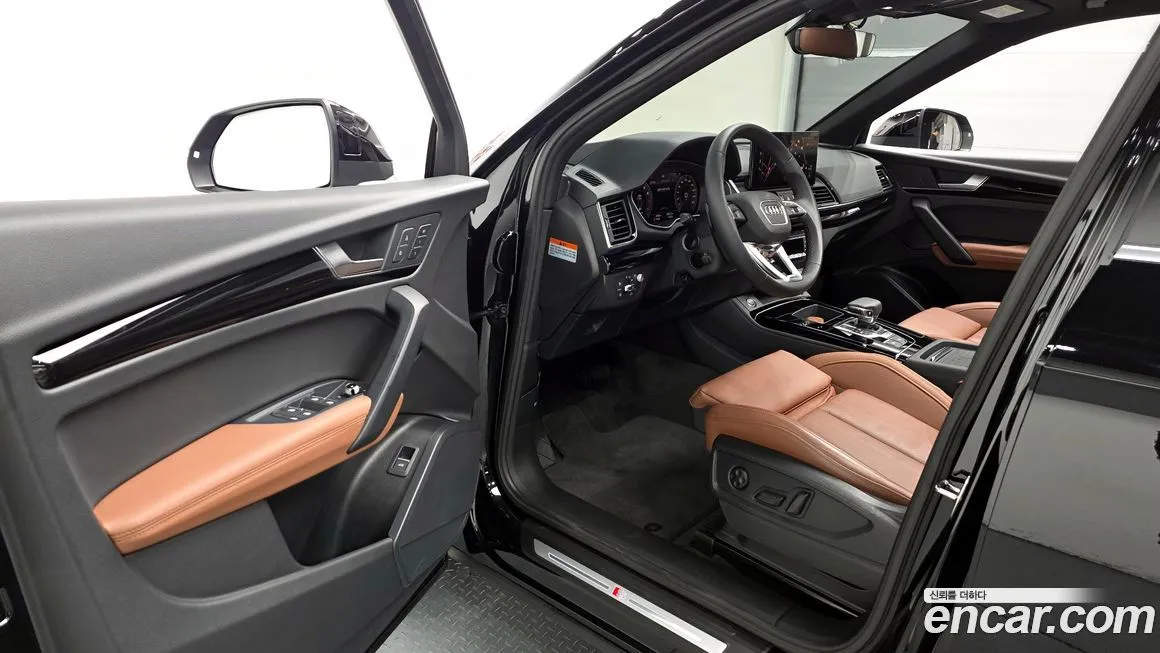 Audi Q5 2024 из KR, фото 8