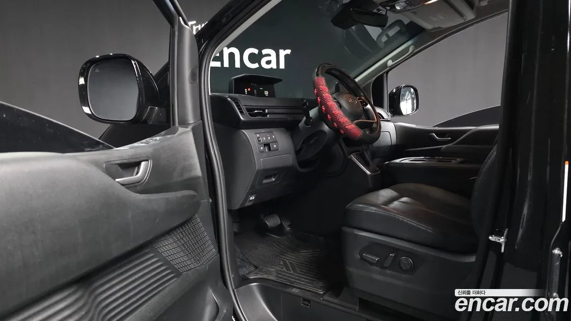 Hyundai Staria 2023 из KR, фото 4