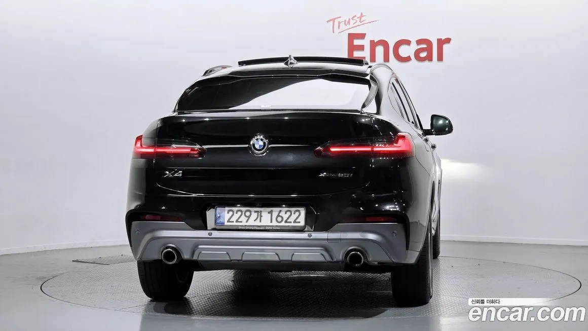 BMW X4 2021 из KR, фото 2