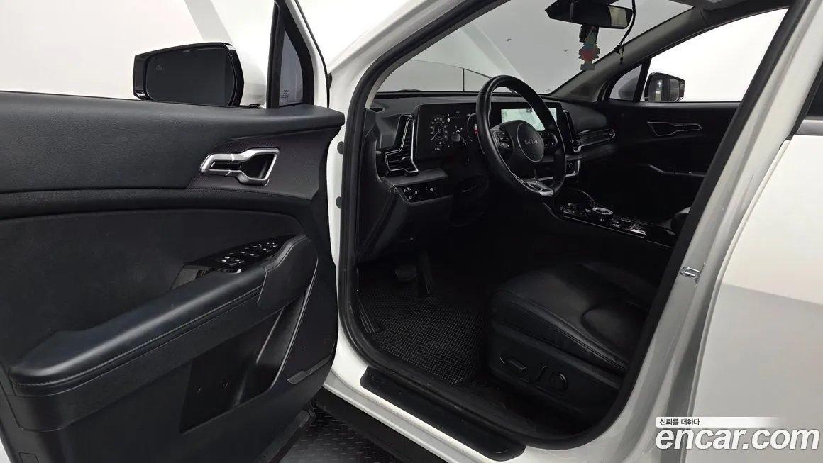 Kia Sportage — фото 8
