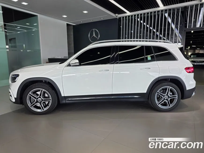 Mercedes-Benz GLB-Class — фото 3