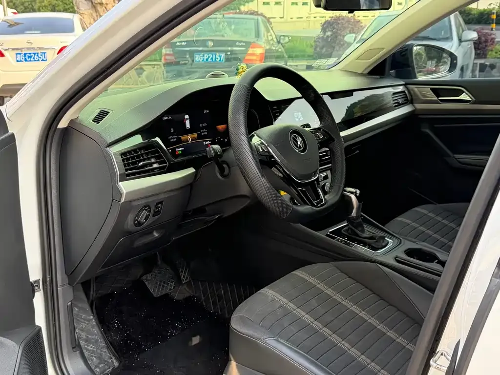 Volkswagen Lavida 2021 из CN, фото 7
