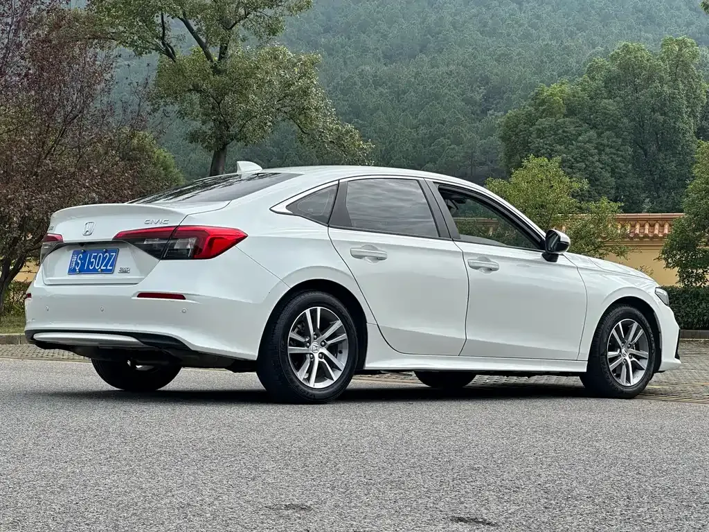 Honda Civic — фото 9