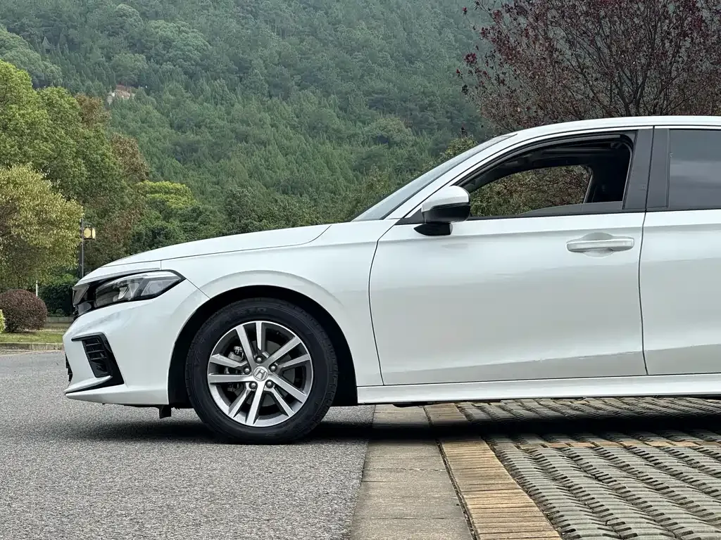 Honda Civic — фото 2