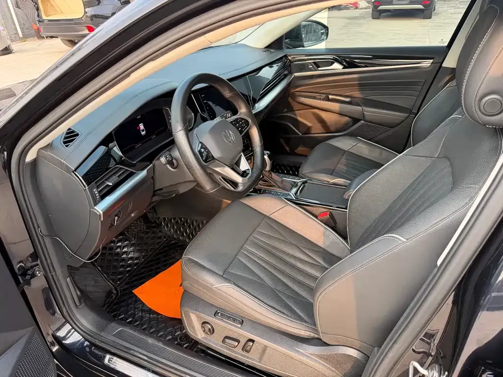 Volkswagen Passat — фото 5