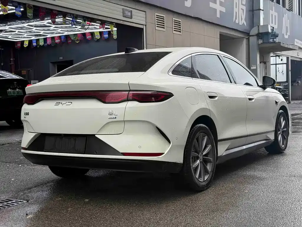 BYD Qin L 2025 из CN, фото 6