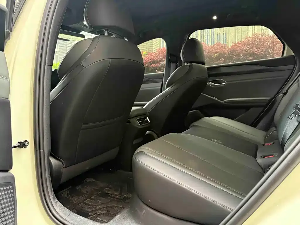 BYD Qin L 2025 из CN, фото 4