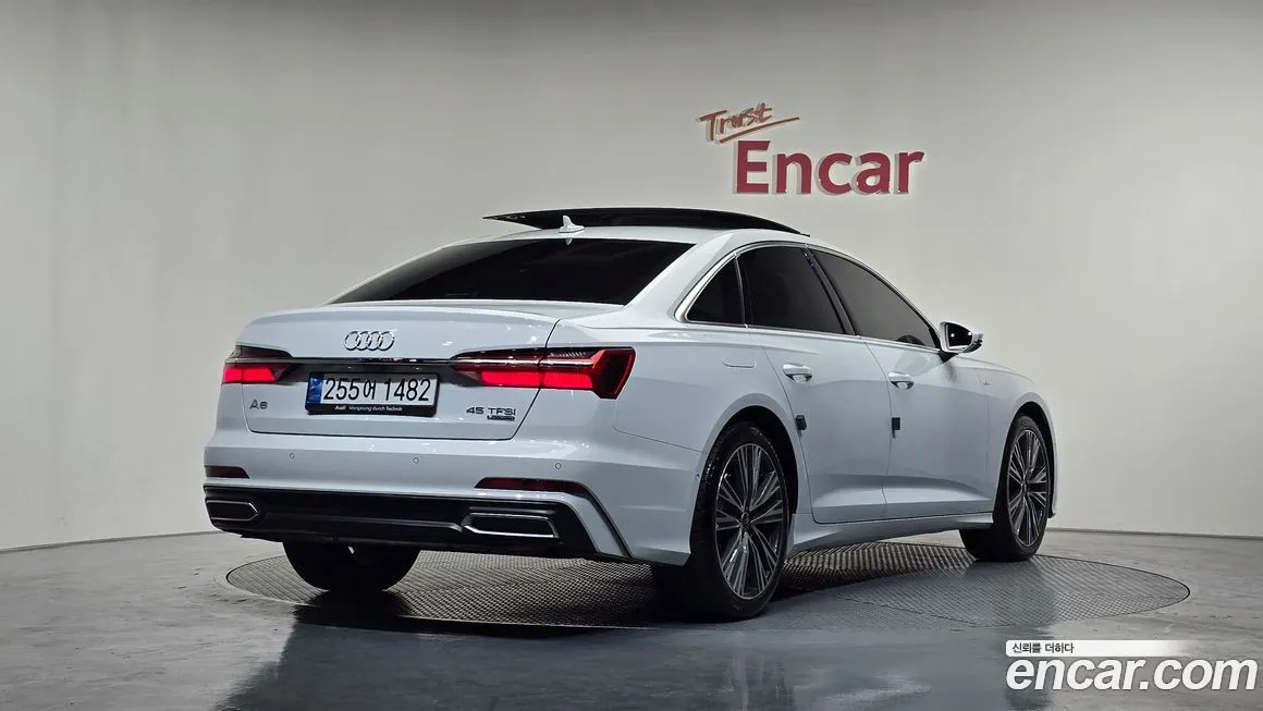 Audi A6 — фото 2