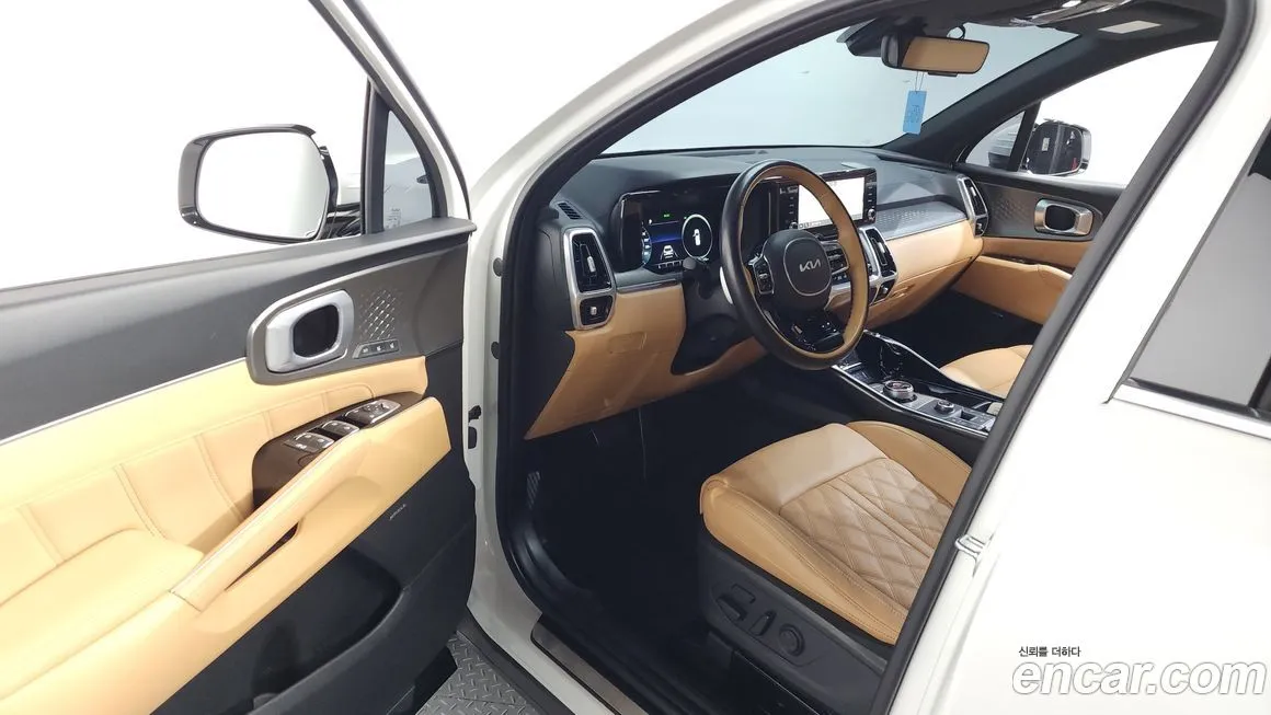 Kia Sorento — фото 5