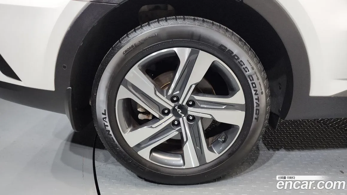 Kia Sorento — фото 9