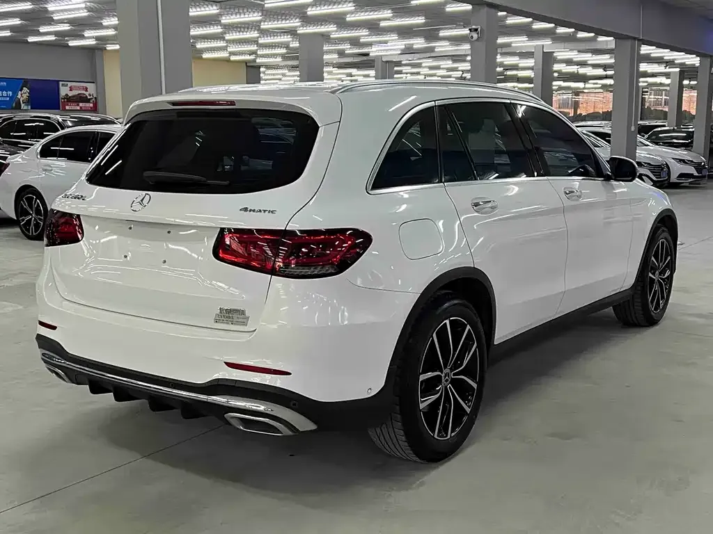 Mercedes-Benz GLC — фото 7