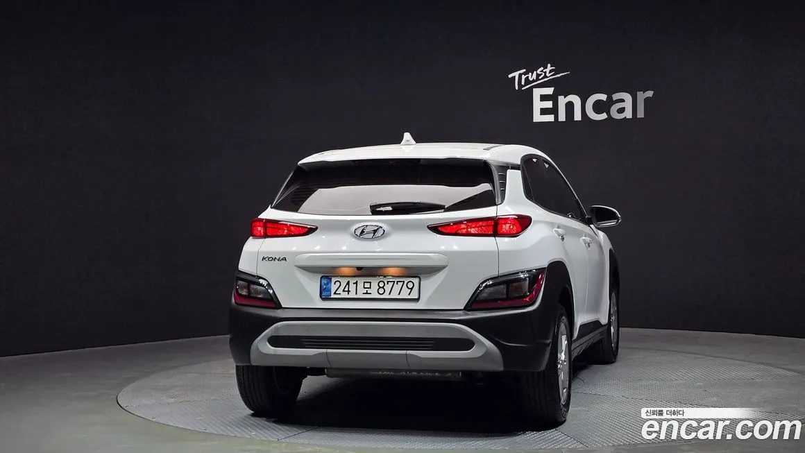 Hyundai Kona 2023 из KR, фото 2