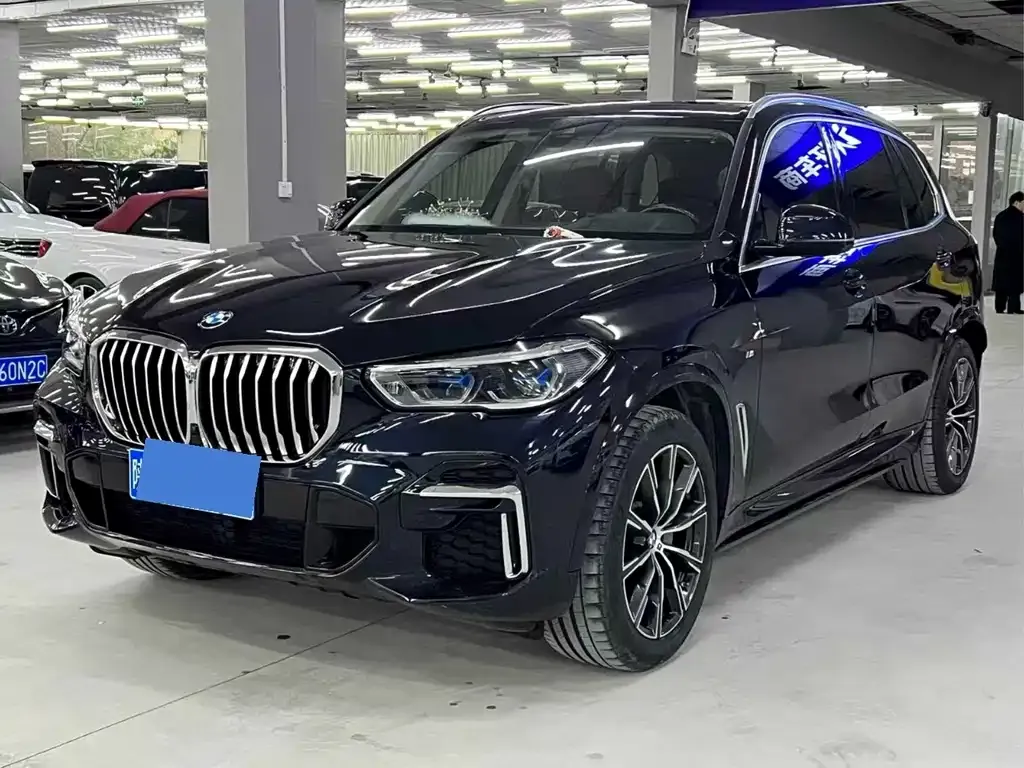 BMW X5 — фото 1