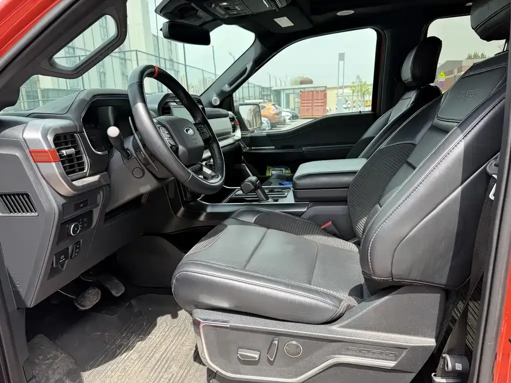 Ford F-150 Raptor 2023 из CN, фото 5