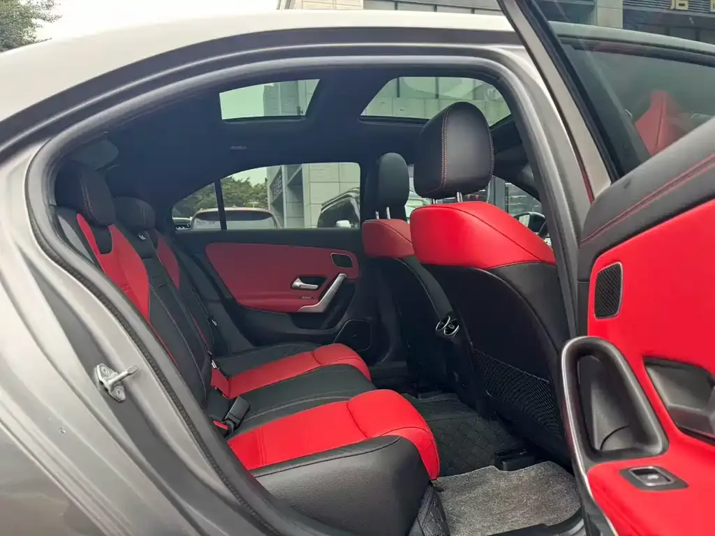 Mercedes-Benz A-Class AMG — фото 2