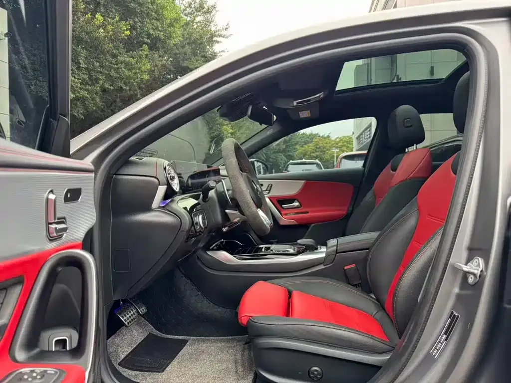 Mercedes-Benz A-Class AMG — фото 7