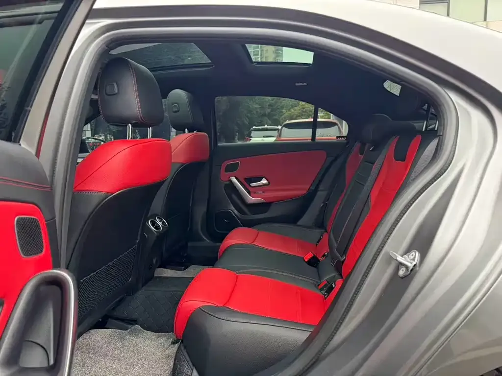 Mercedes-Benz A-Class AMG — фото 4