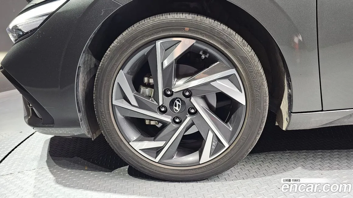 Hyundai AVANTE — фото 10