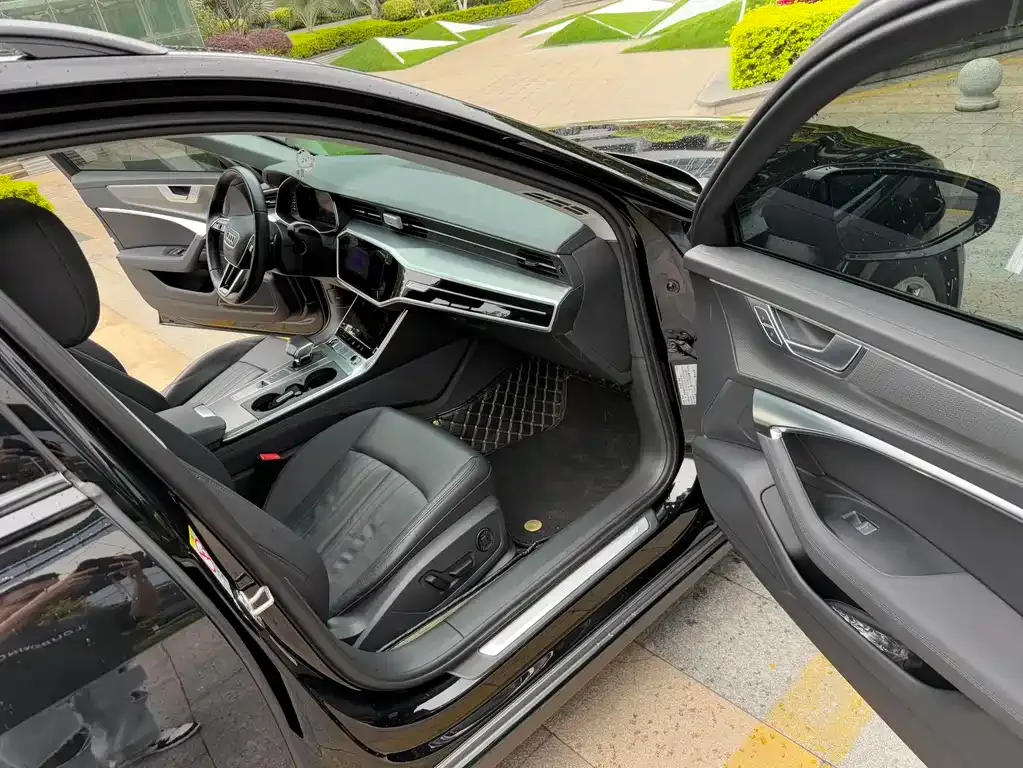 Audi A6 (Import) — фото 9