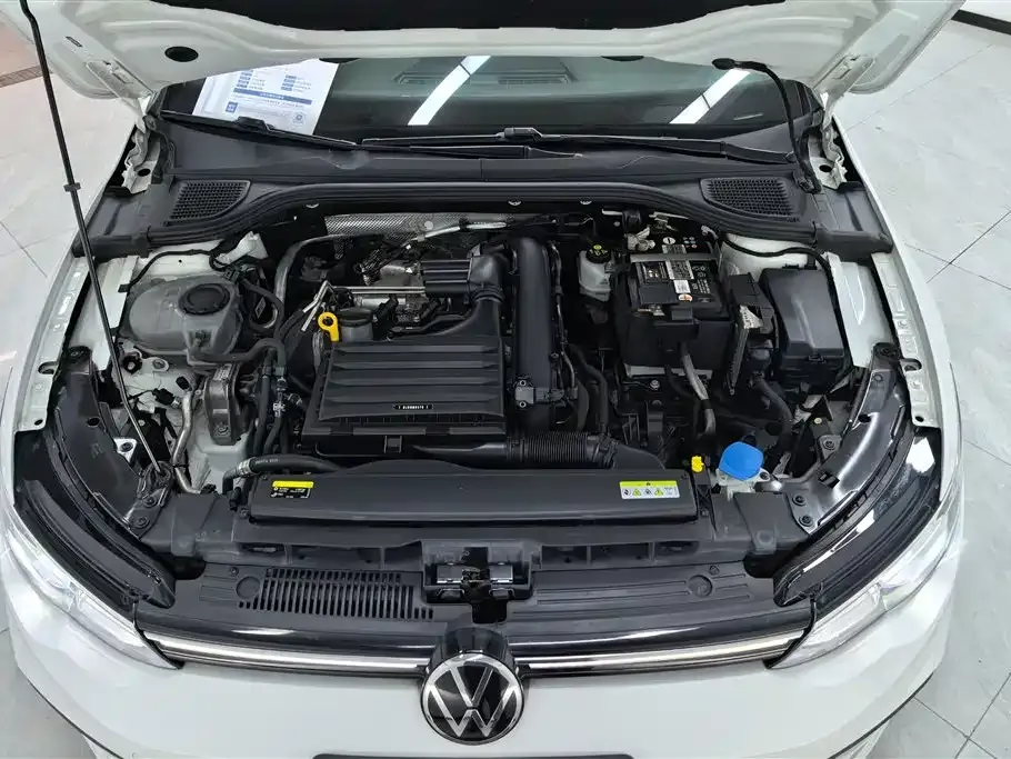Volkswagen Golf 2021 из CN, фото 7