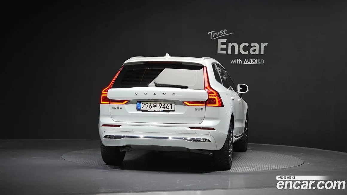 Volvo XC60 — фото 5
