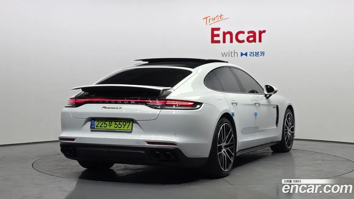 Porsche Panamera 2023 из KR, фото 7