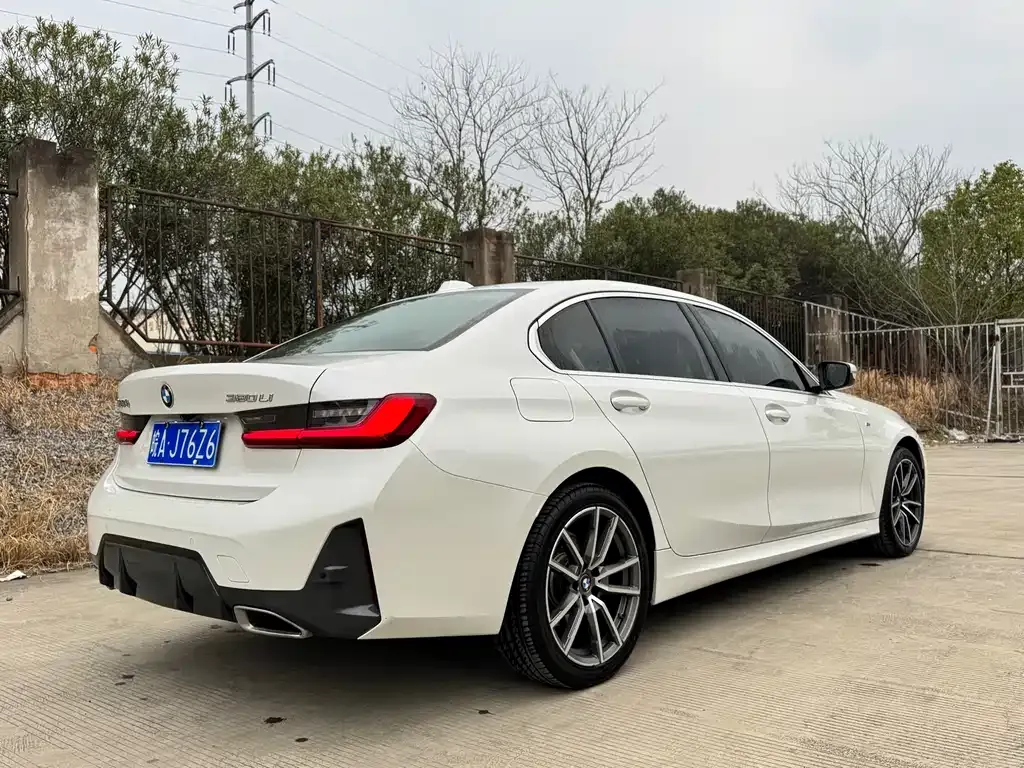 BMW 3 Series — фото 10