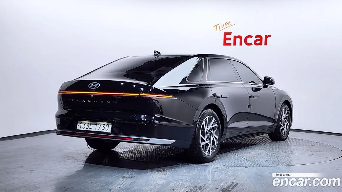 Hyundai Grandeur 2023 из KR, фото 3