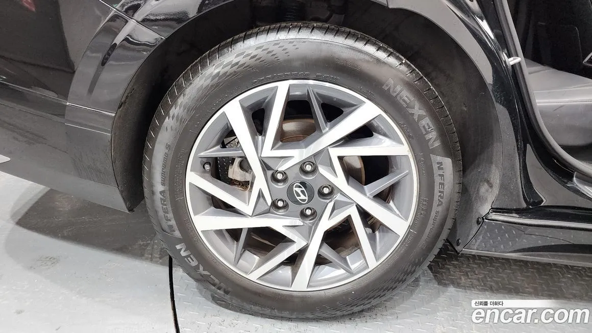 Hyundai Grandeur 2023 из KR, фото 9