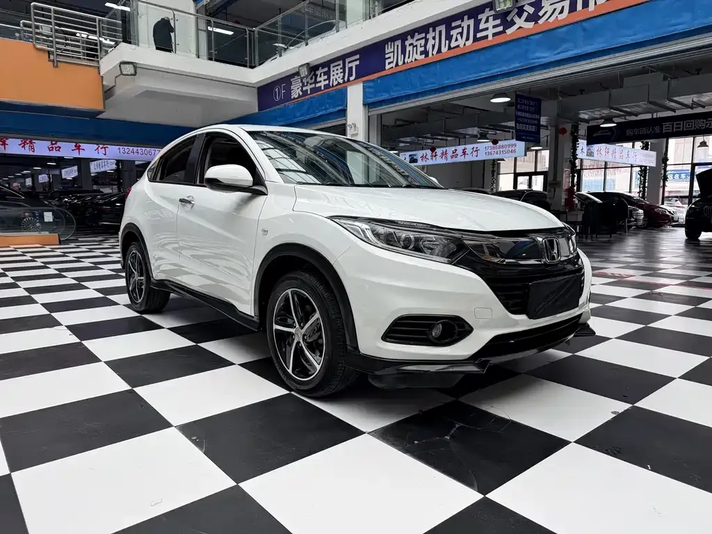 Honda Vezel — фото 8