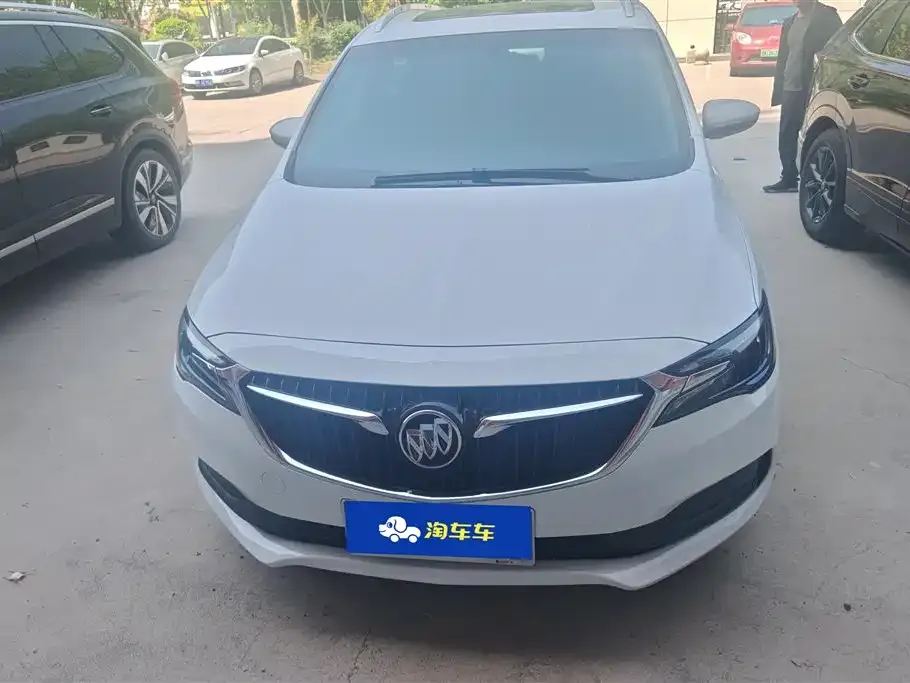 Buick GL6 2023 из CN, фото 3