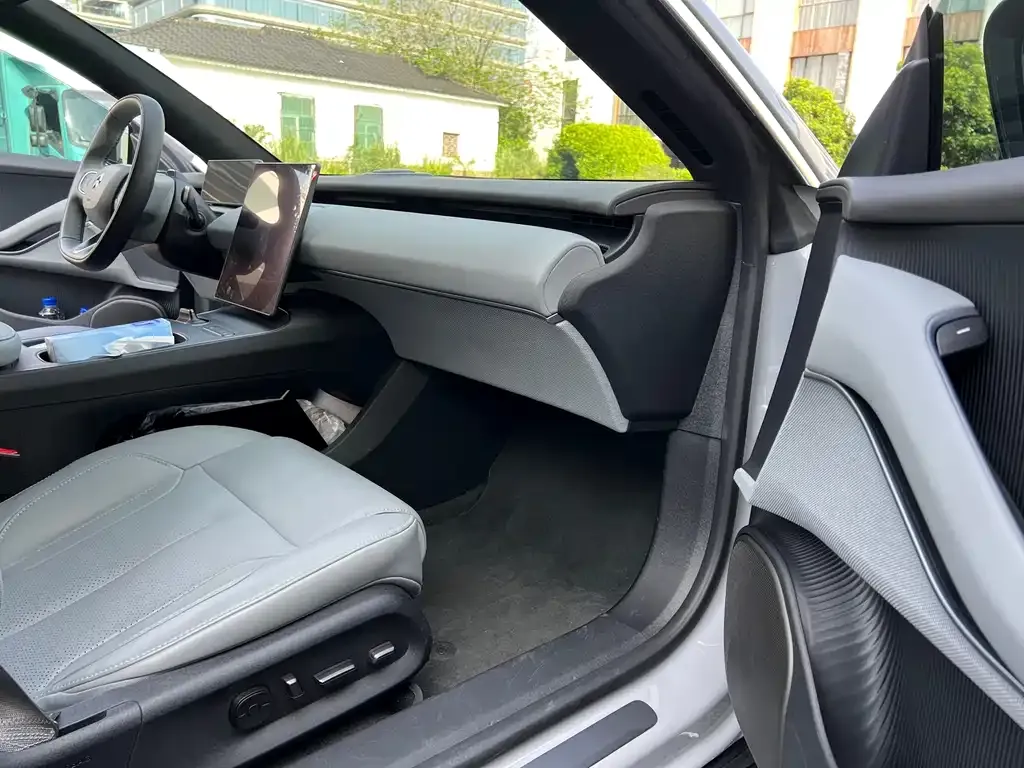 NIO ET5T 2025 из CN, фото 3