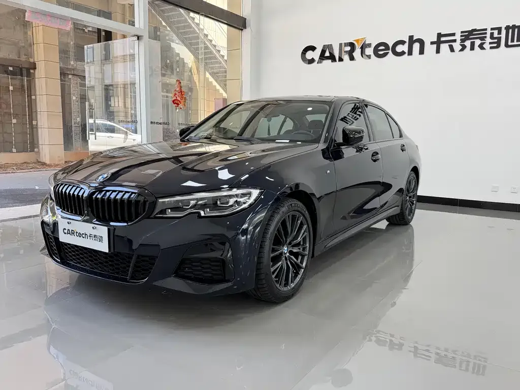BMW 3 Series 2022 из CN, фото 1