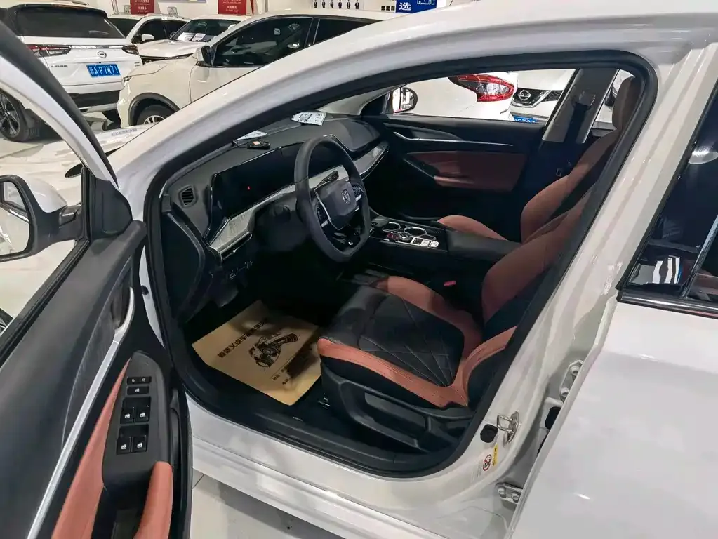Changan Eado 2025 из CN, фото 3