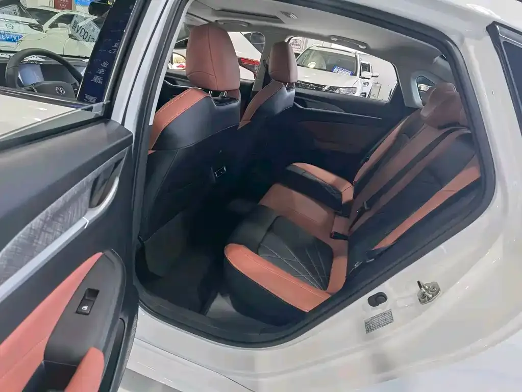 Changan Eado 2025 из CN, фото 5