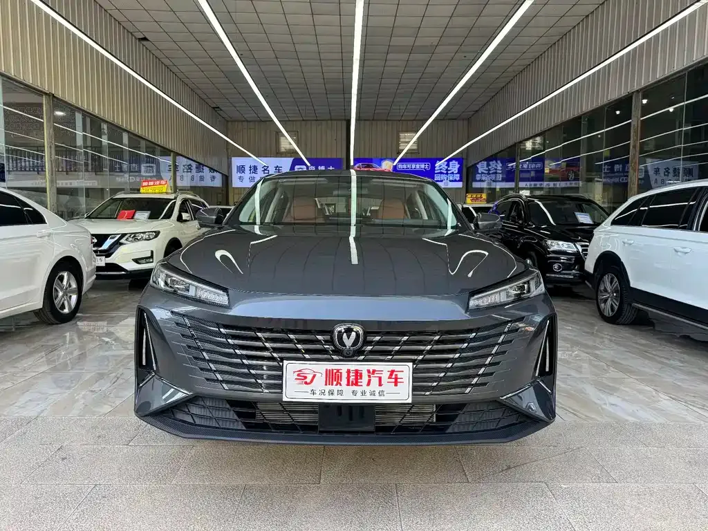 Changan Eado PHEV 2026 из CN, фото 9