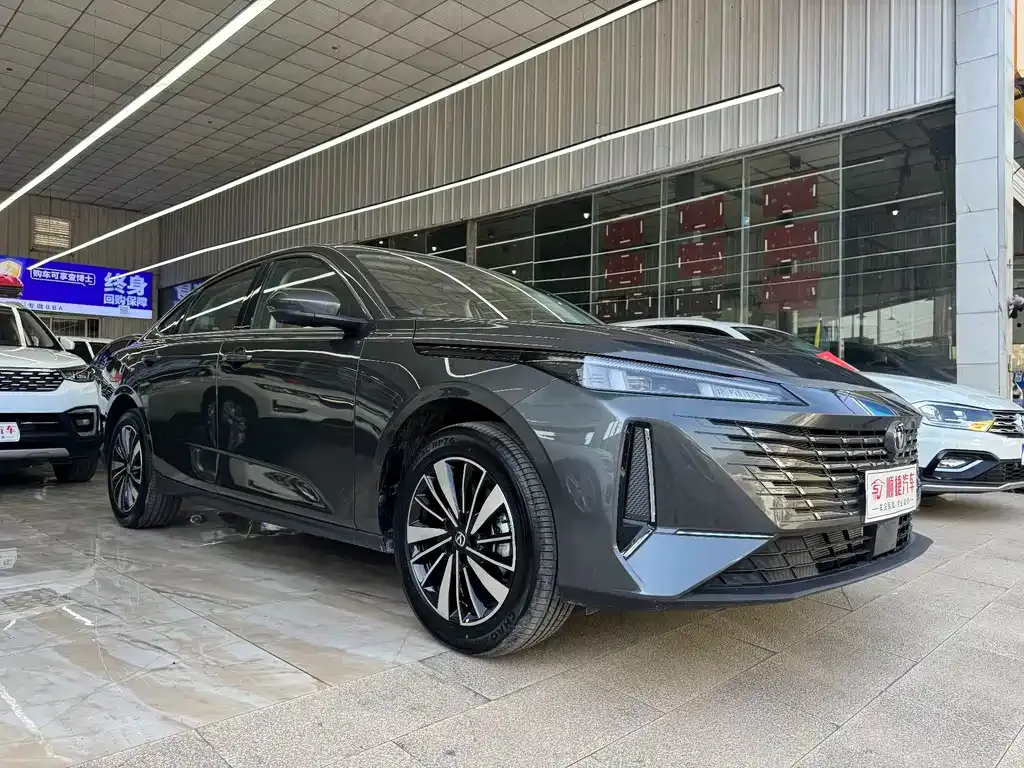 Changan Eado PHEV 2026 из CN, фото 10