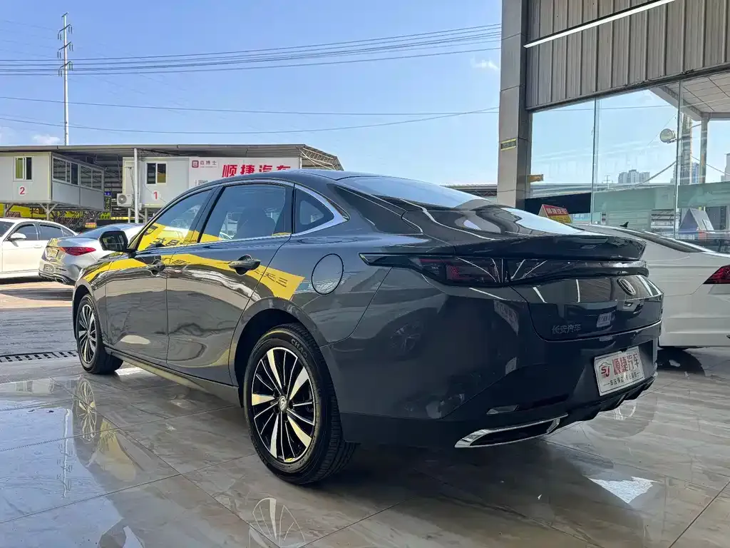 Changan Eado PHEV 2026 из CN, фото 8