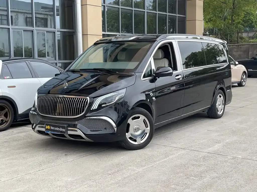 Mercedes-Benz Vito — фото 1